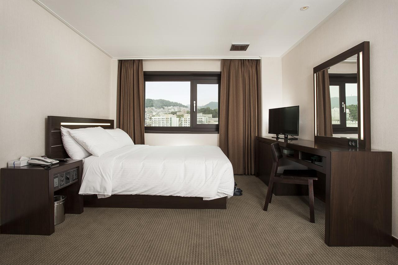 Busan Tourist Hotel Eksteriør billede